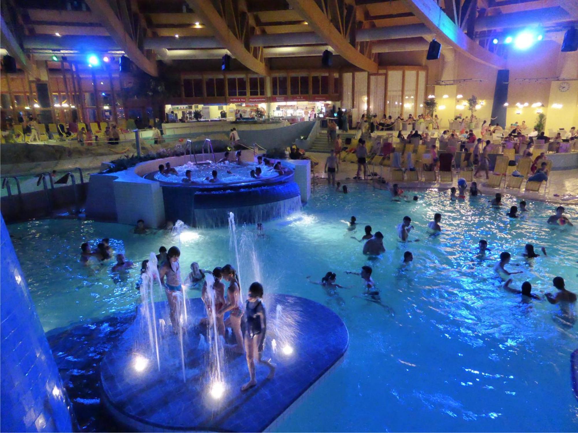 Ferienpark Templin Direkt Neben Der Naturtherme 외부 사진