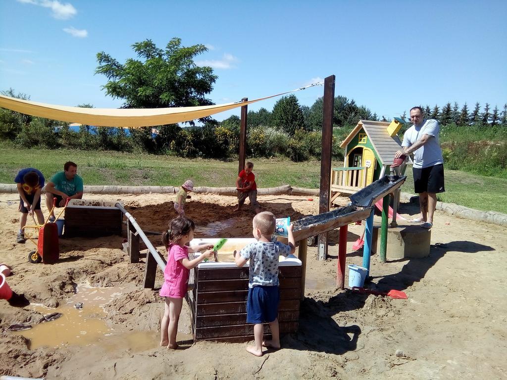 Ferienpark Templin Direkt Neben Der Naturtherme 외부 사진